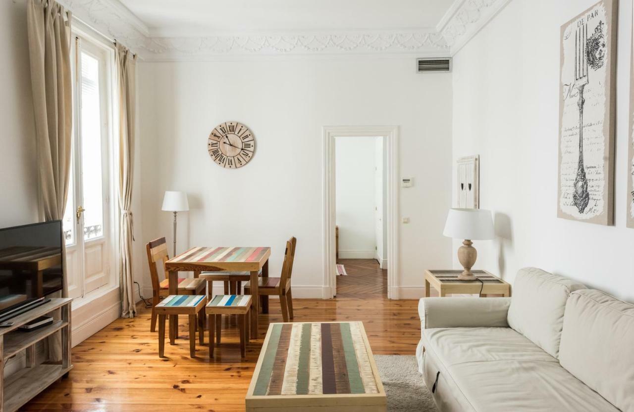 Apartamentos Alcala Madrid Exterior foto