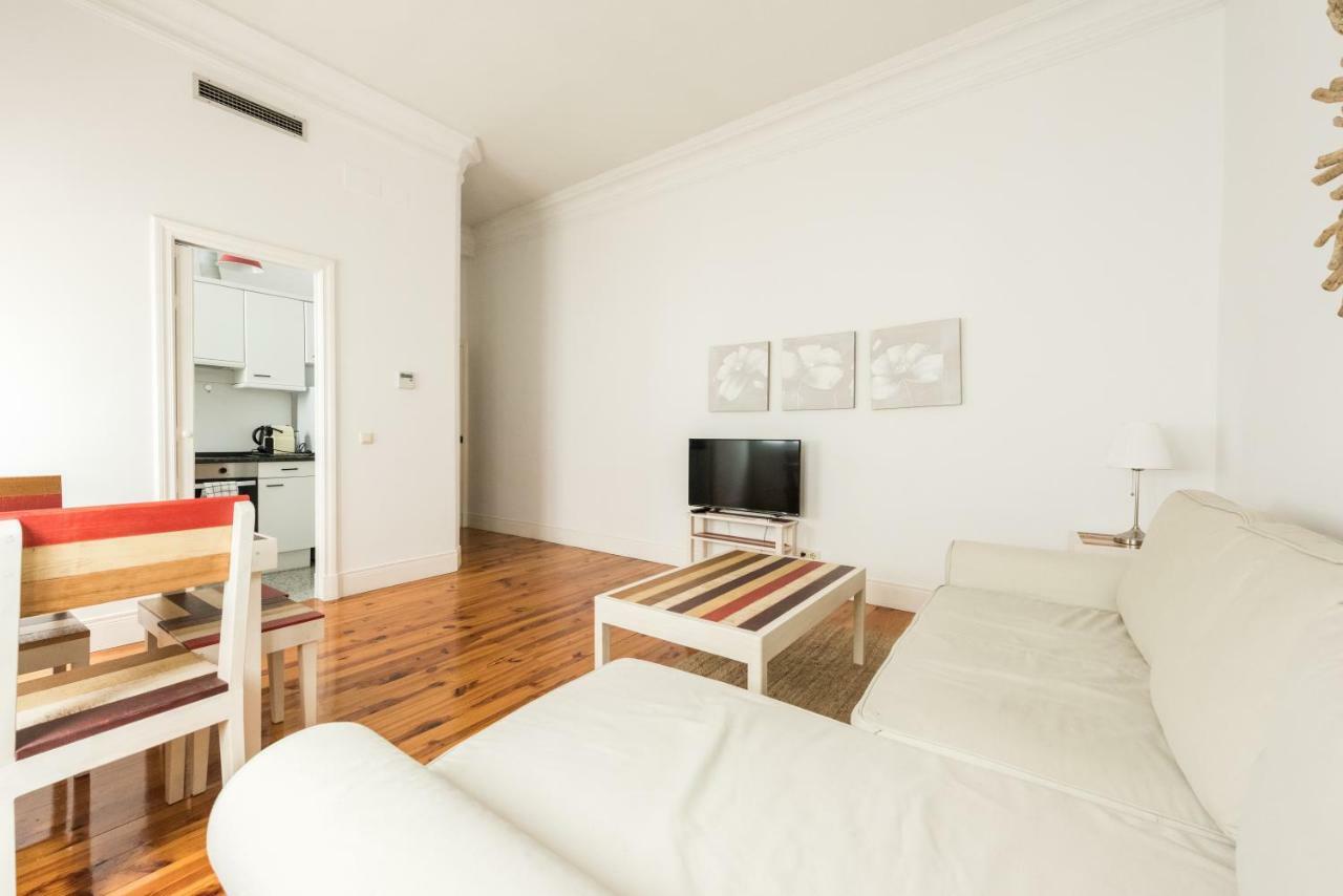 Apartamentos Alcala Madrid Exterior foto