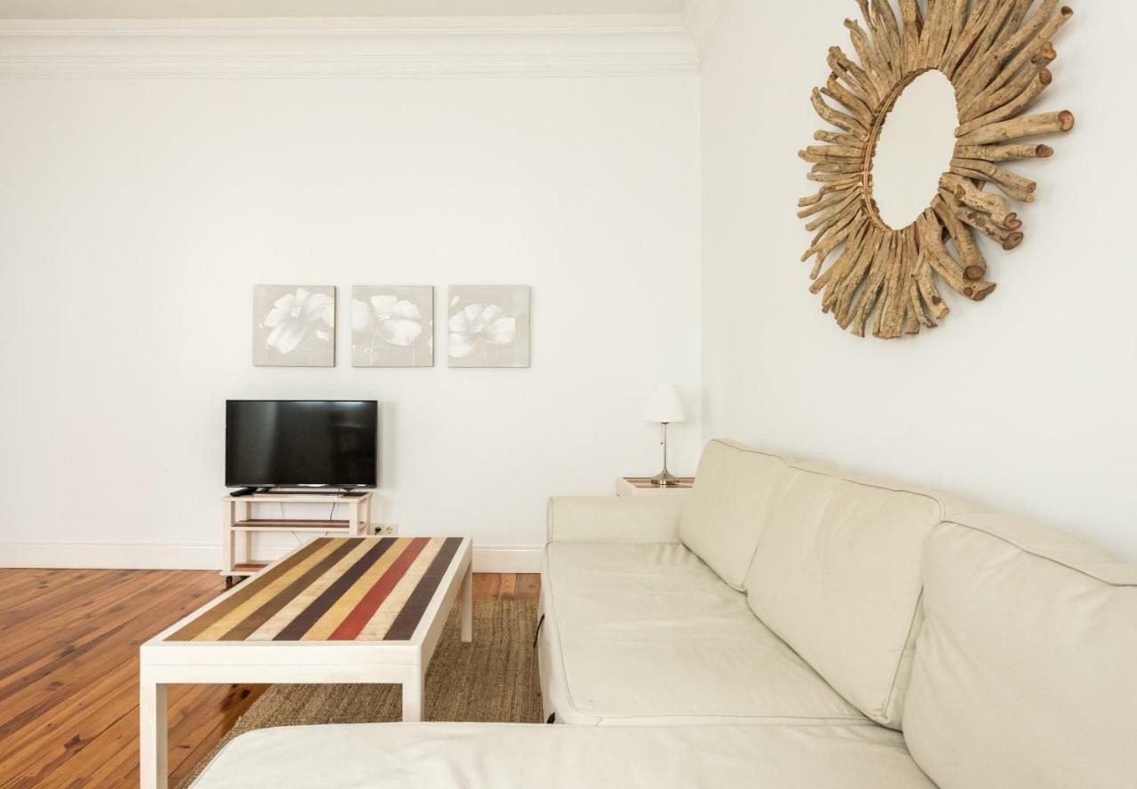 Apartamentos Alcala Madrid Exterior foto